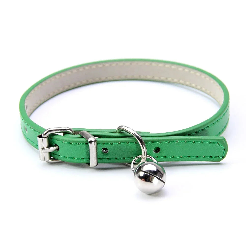Collier  en cuir Pu pour chat avec clochette
