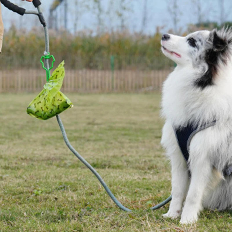 Porte-sac a déjection pour chien