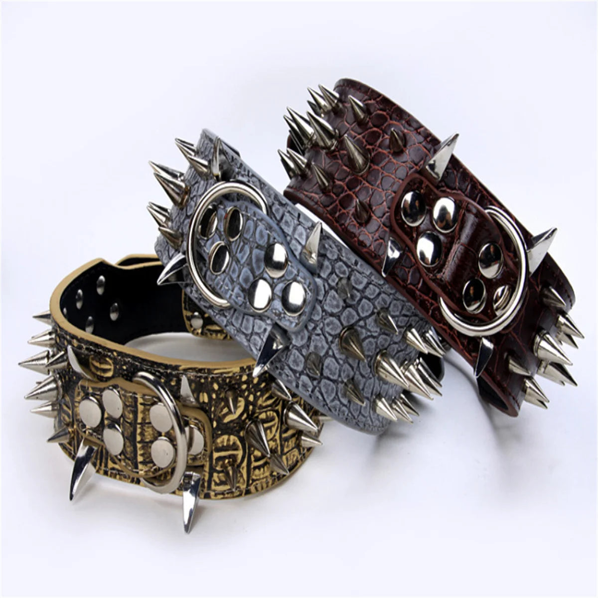 Collier pour chien en cuir clouté à pointe style Punk