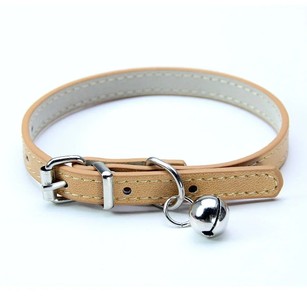 Collier  en cuir Pu pour chat avec clochette